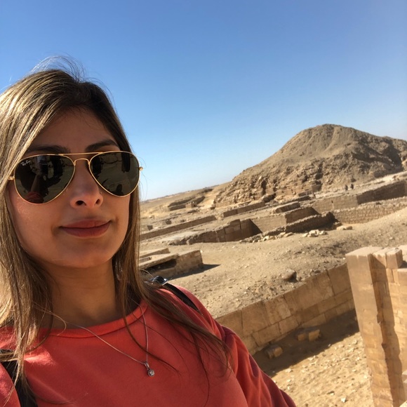 Meet your Posher, Ambreen - Picture 1 of 1